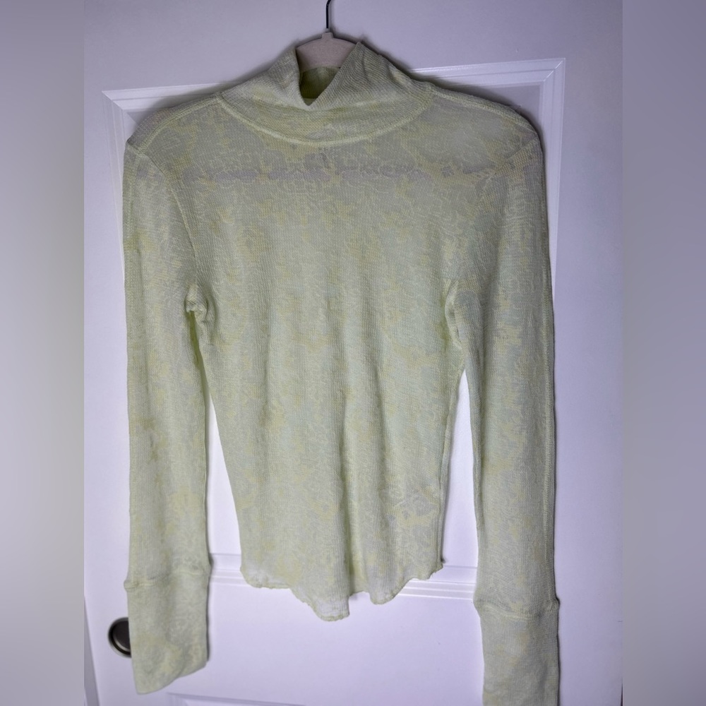 Free People You & I Turtleneck Top NWOT - Picture 5 of 11